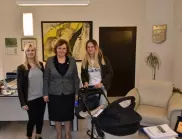 Преди Благовещение кметът на Ловеч се срещна с млади майки