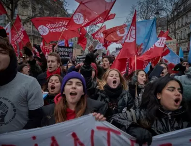 Гняв и непокорство: Протестите във Франция все по-ожесточени (СНИМКИ)  