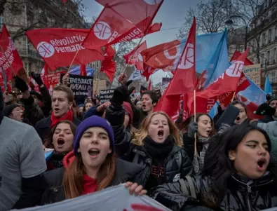 Арестуваха над 100 души заради протестите за пенсионната реформа в Париж