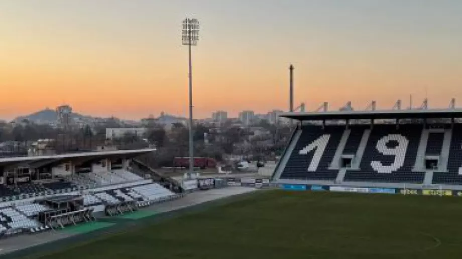 Подписват важни договори за довършване на стадионите в Пловдив