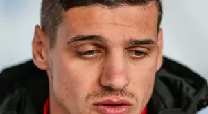 {{ otherArticle[0].article.title }}