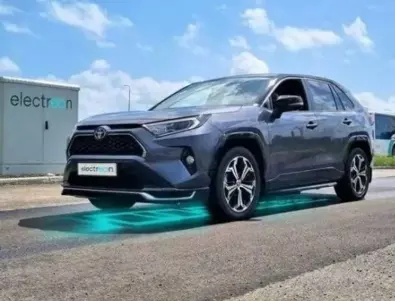 Toyota тества технология за безжично зареждане на електромобили
