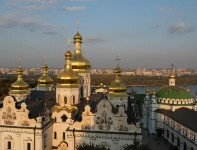 Украйна ще забрани Руската църква: Напрежение в парламента (ВИДЕО)
