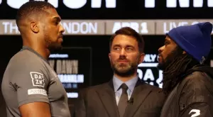 {{ otherArticle[0].article.title }}