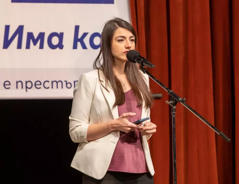 Лена Бориславова: Човек, който престъпва принципите си, не може да води битка по убеждение 