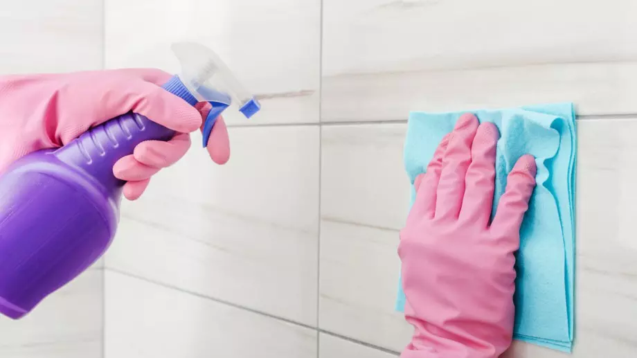 Полезни трикове за почистване с кислородна вода у дома