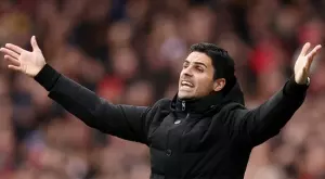 {{ otherArticle[0].article.title }}