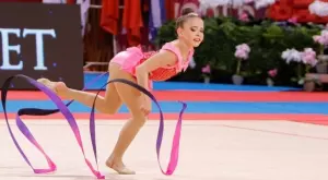 Фурор! Стилияна Николова триумфира в многобоя в Баку, Брезалиева грабна бронз