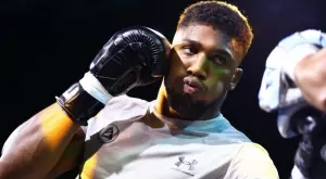 Дионтей Уайлдър опита да засегне Антъни Джошуа: Беше много нервен около мен!