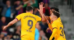 {{ otherArticle[0].article.title }}