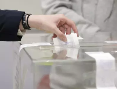 Стефан Манов от Обществения съвет на ЦИК: Да се излъчва процеса по подготовка на машините за гласуване