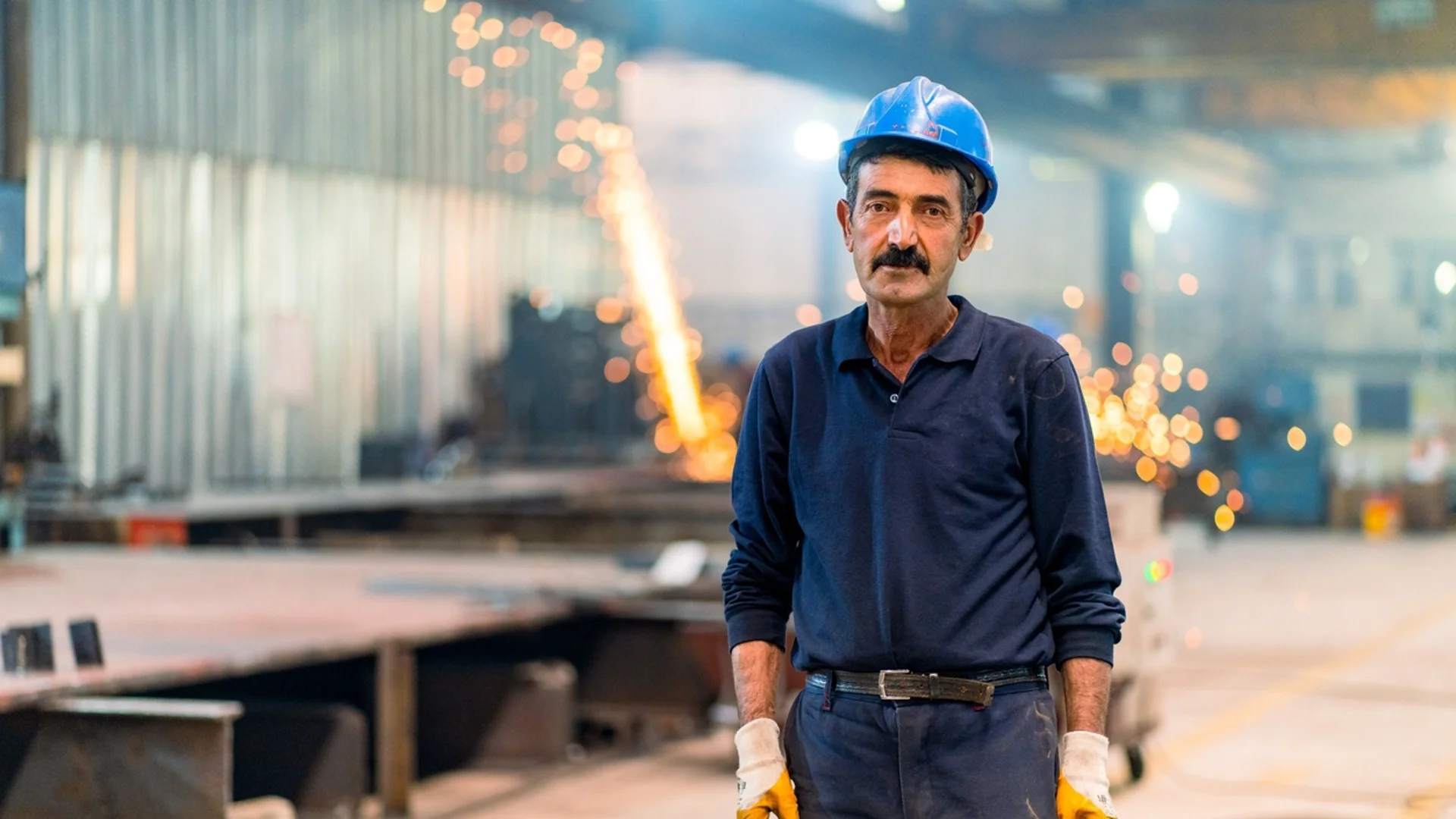 Кои зодии ще са творци на благата на 1 май - истински "герои на труда"!