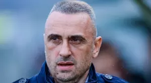 {{ otherArticle[0].article.title }}