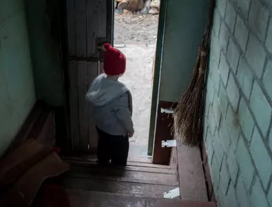 Още 24 депортирани от Русия украински деца се завърнаха у дома (СНИМКИ)