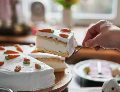 Как се приготвя вкусната и лека морковена торта