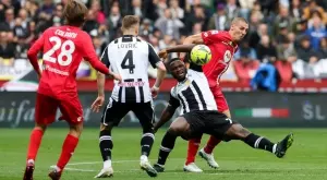 {{ otherArticle[0].article.title }}