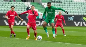 {{ otherArticle[0].article.title }}