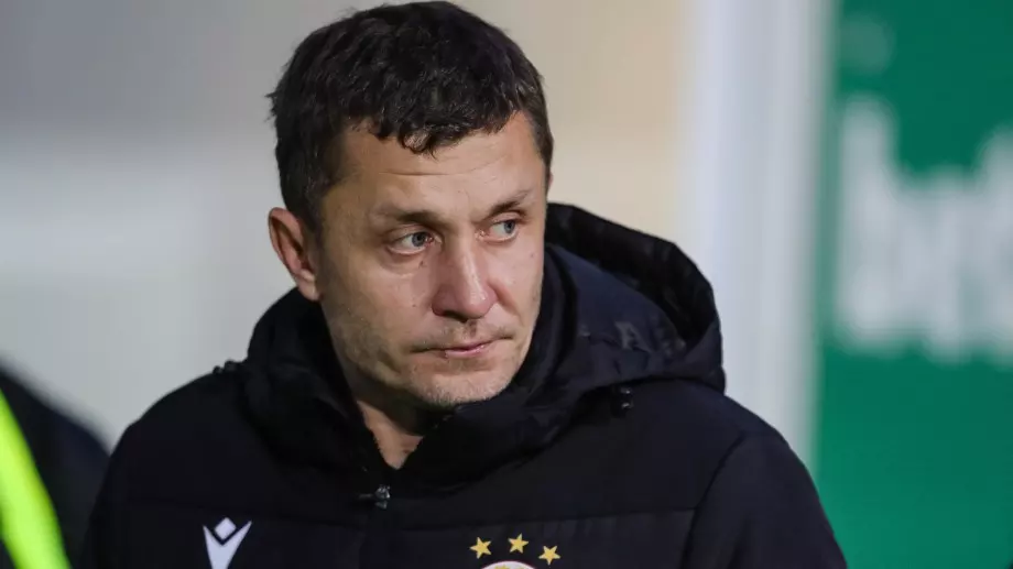 По-малко от 24 часа след загубата от Сепси: ЦСКА се раздели със Саша Илич