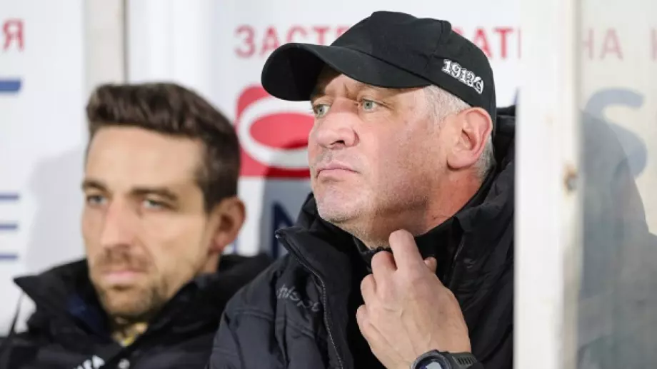 Мартин Кушев каза защо Славия заложи на 47-годишен вратар срещу ЦСКА и отсече: Не ни превъзхождаха с нищо