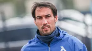 {{ otherArticle[0].article.title }}