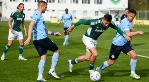 {{ otherArticle[0].article.title }}