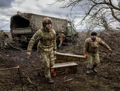 Politico: Изчерпва ли се военната помощ на САЩ за Украйна?