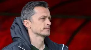 {{ otherArticle[0].article.title }}