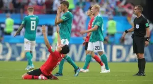 Виц на деня: Кореец и немец стоят в бар, кореецът: "Хайде да не говорим за футбол"...