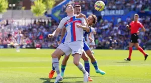 5 секунди, 2 греди и празна врата: Каръкът сполетя Барселона (ВИДЕО)