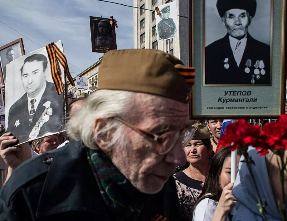 От страх Русия пренебрегва ветераните си - отменят шествието на "Безсмъртния полк" на 9 май