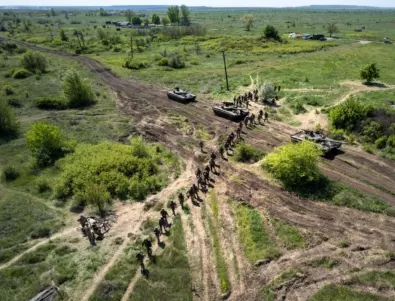 Украинците използват руска тактика срещу руснаците в Бахмут (ВИДЕО)