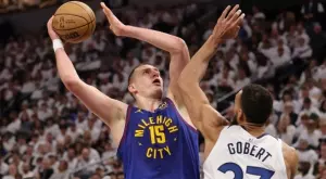 Трипъл-дабъл на Никола Йокич доближи Денвър до следващия рунд в плейофите (ВИДЕО)