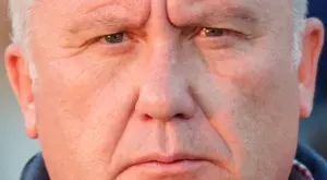 {{ otherArticle[0].article.title }}