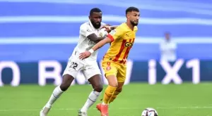 Майката на Рюдигер пази писмо, което Перес му пратил още преди трансфера в Челси