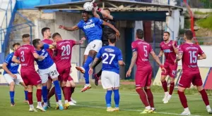 {{ otherArticle[0].article.title }}