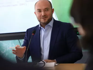 Георгиев: Честито - нов кандидат и по-високи данъци от ПП и ДБ