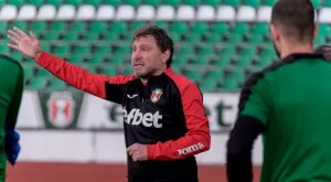 Вили Вуцов предизвика изненада още с първия си мач начело на Янтра Габрово