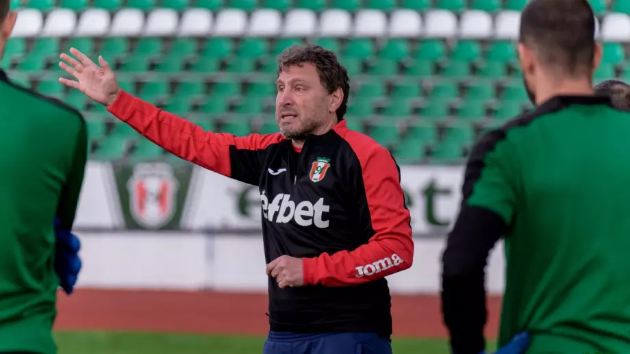 Вили Вуцов каза "край": Специалистът спаси Янтра и се оттегли от клуба