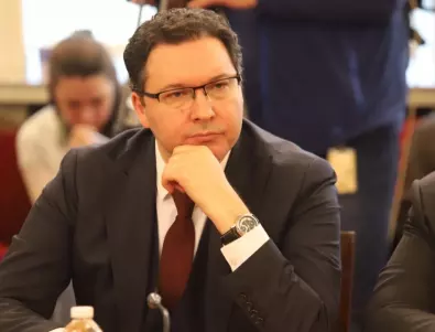 Даниел Митов: Струва ми се, че ПП-ДБ искат да отстранят Калин Стоянов, защото не ги слуша