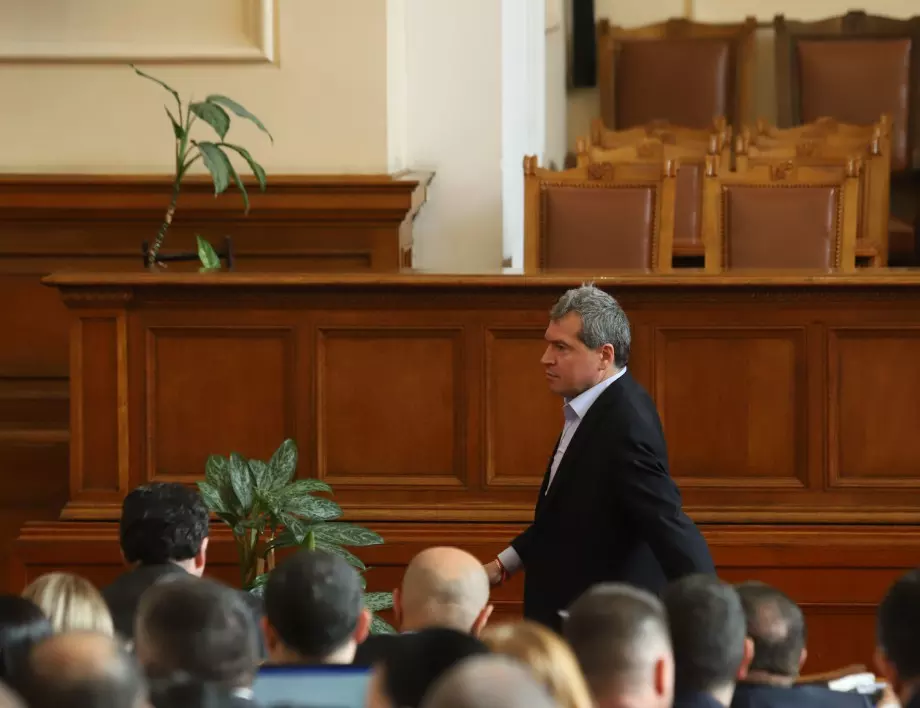 Тошко Йорданов: ГЕРБ не са толкова глупави да предложат Борисов за премиер