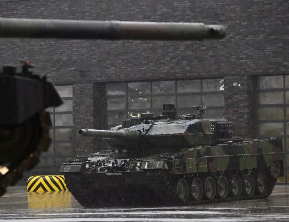 Германия: Започваме доставките на 80 танка "Леопард 1" за Украйна от средата на годината