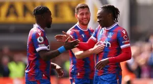 {{ otherArticle[0].article.title }}