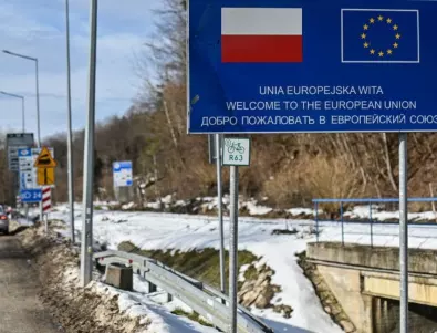 Въпреки протестите на превозвачи: Украйна и Полша отвориха ключов граничен пункт 