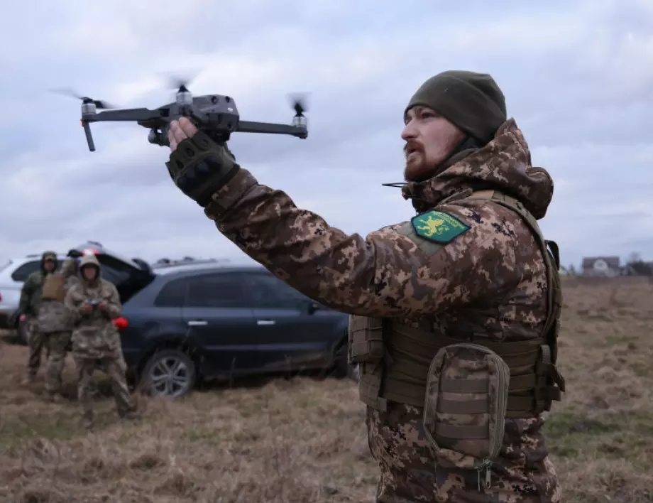 Губернаторът на Брянск: Украински дрон атакува петролен склад