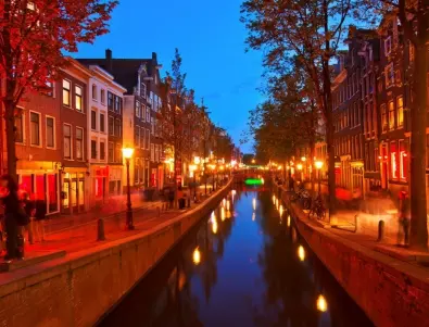Нови правила: без трева и алкохол из Амстердам?