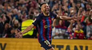 {{ otherArticle[0].article.title }}