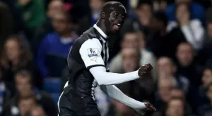 {{ otherArticle[0].article.title }}