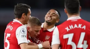 {{ otherArticle[0].article.title }}