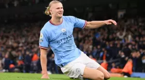 {{ otherArticle[0].article.title }}