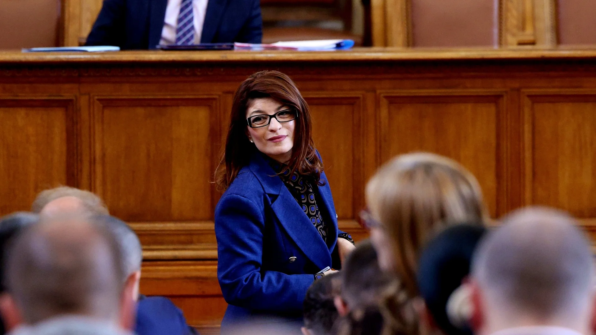 Десислава Атанасова: Не се поддавам на внушения и натиск